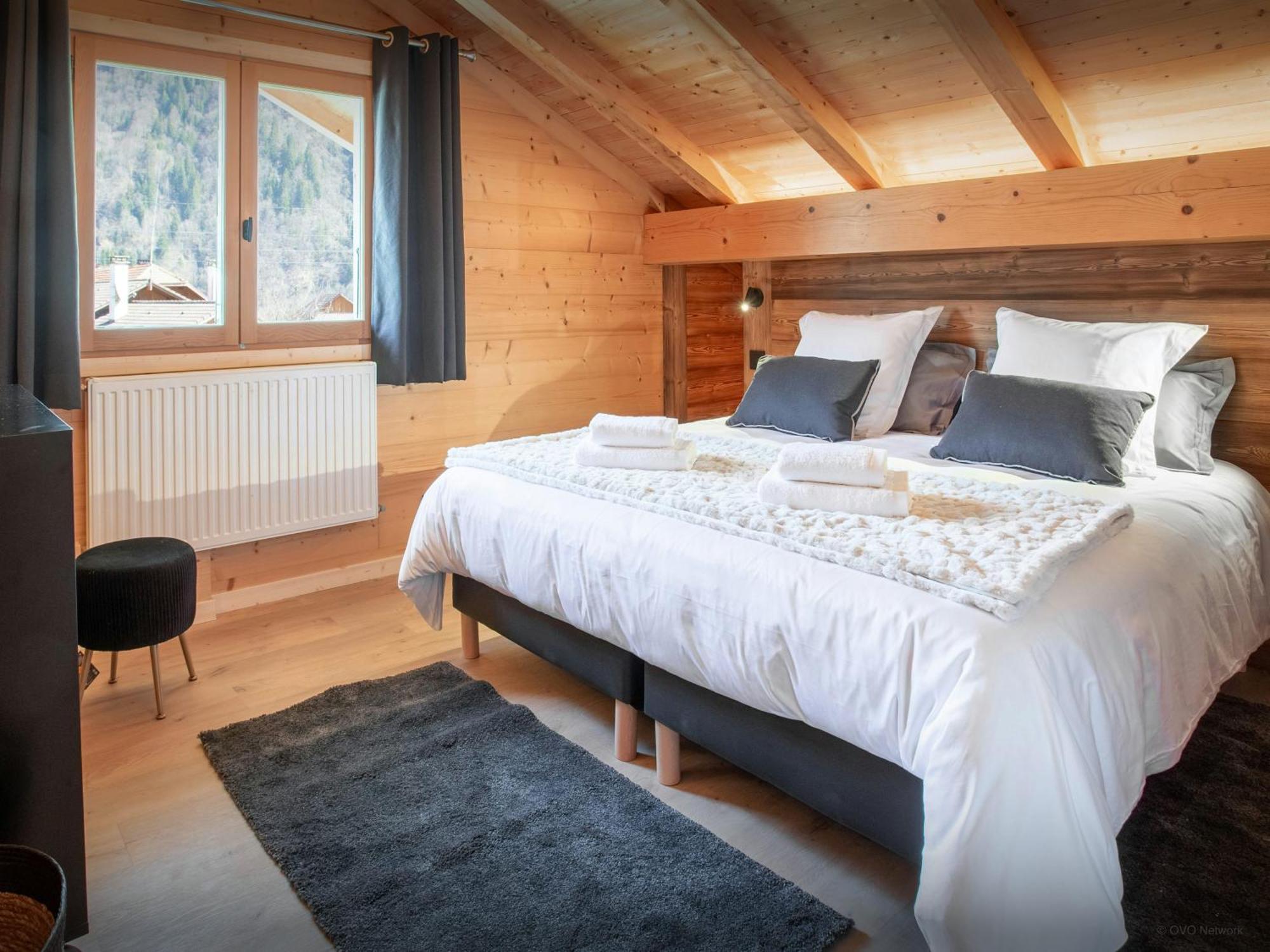 Chalet Julena - Ovo Network Thones Luaran gambar