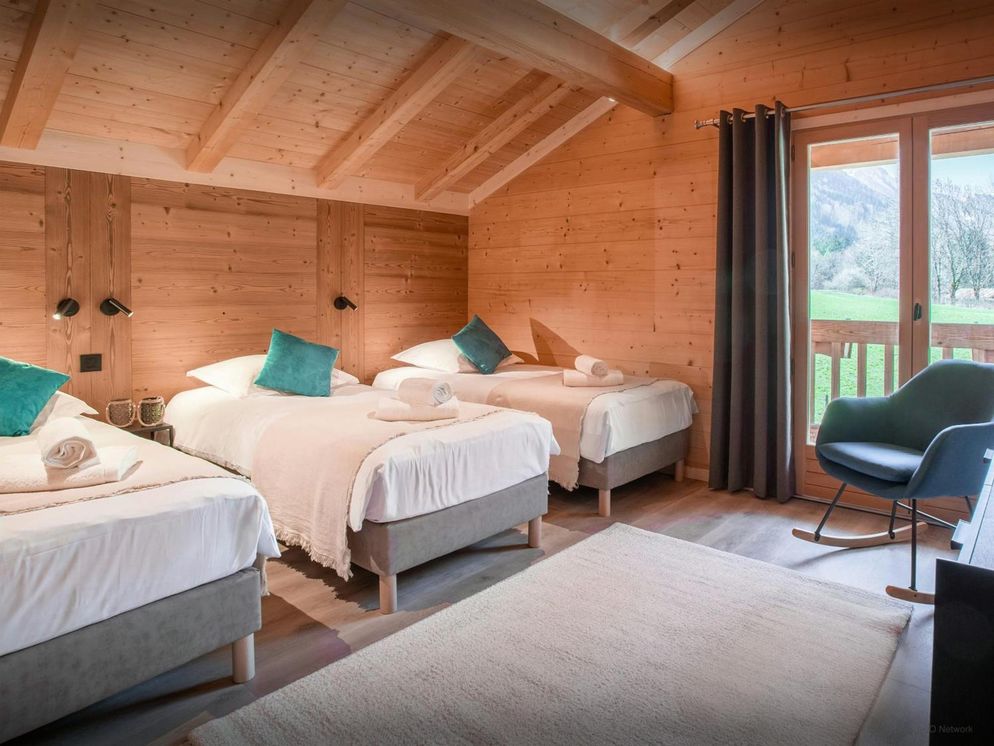 Chalet Julena - Ovo Network Thones Luaran gambar